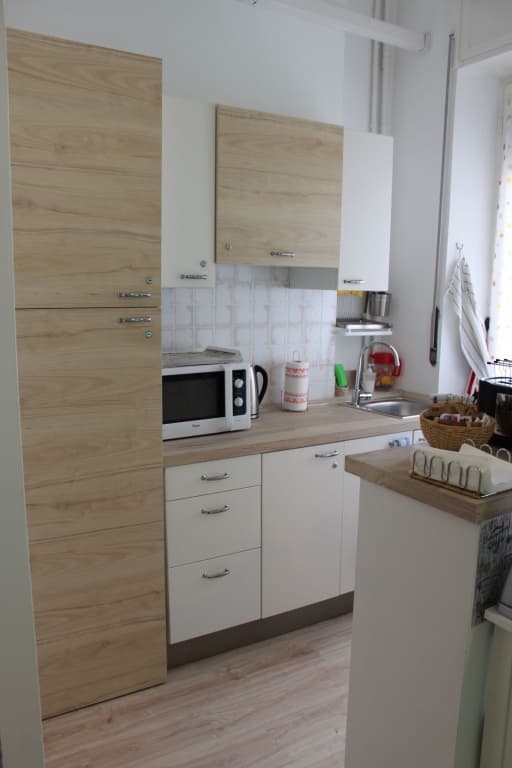 Damiani & Sister Guest House - photo 25
