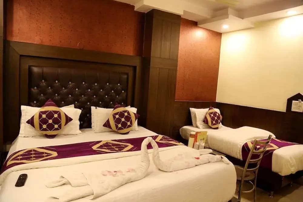Hotel Om International - photo 4