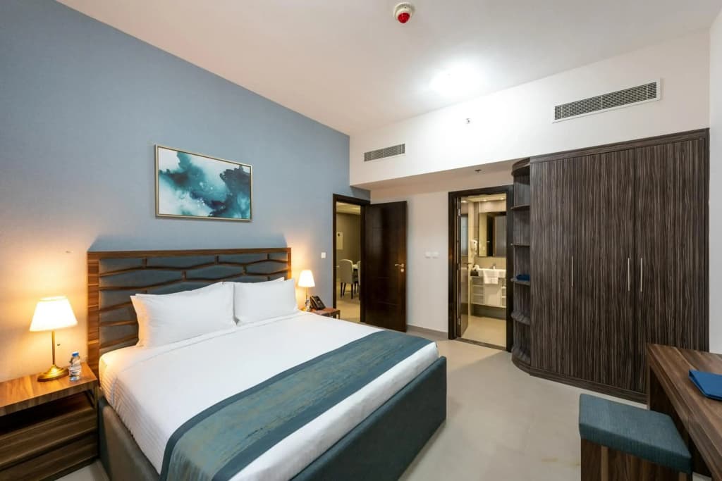 Luxe Grand Hotel Apartments - photo 4
