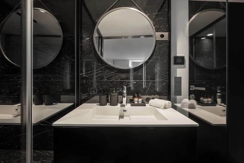 HIGHSTAY - Luxury Serviced Apartments - Place Vendôme - photo 9