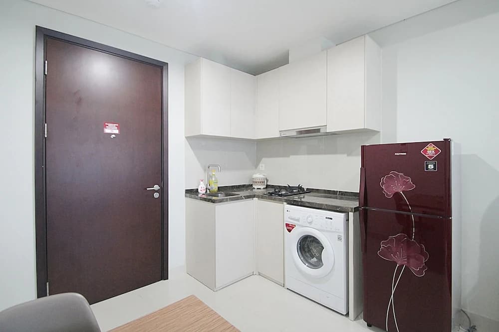 Puri Mansion Apartment - photo 13