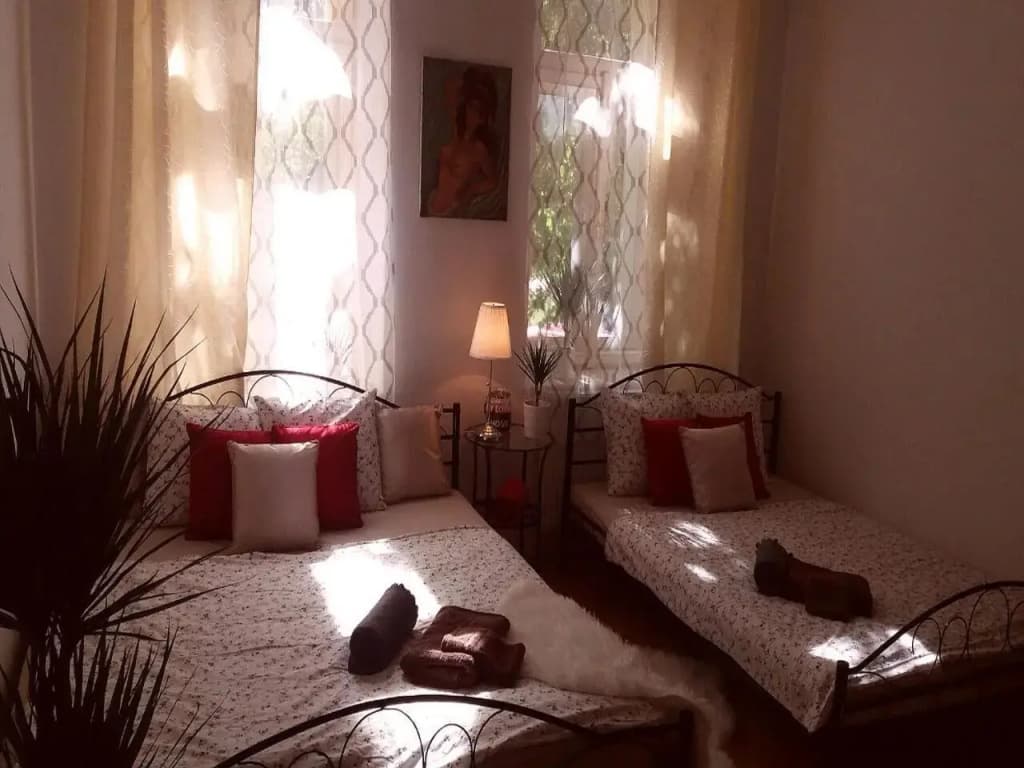 Spacious 3BDR Wenceslas Square - photo 8