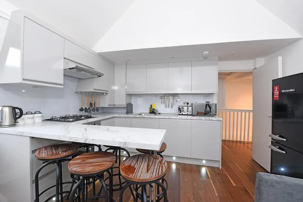 Charming & Modern Apartments near Oxford Circus London - photo 13