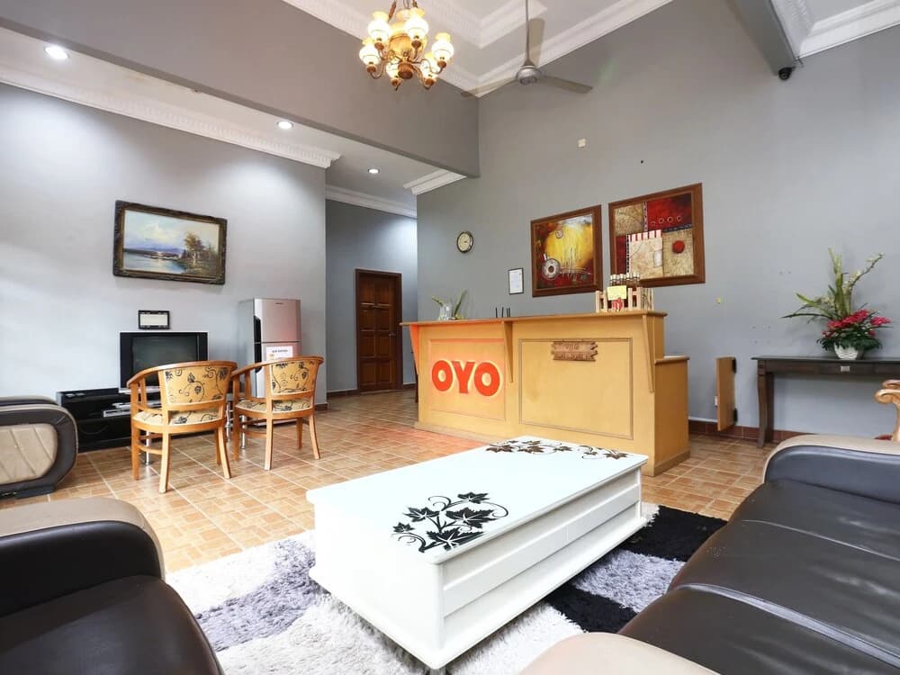 Villa Sri Mayang Hotel - photo 3