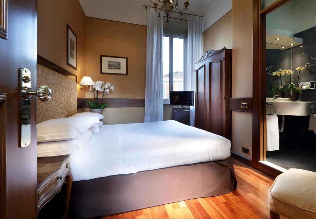 Hotel della Torre Argentina - photo 1
