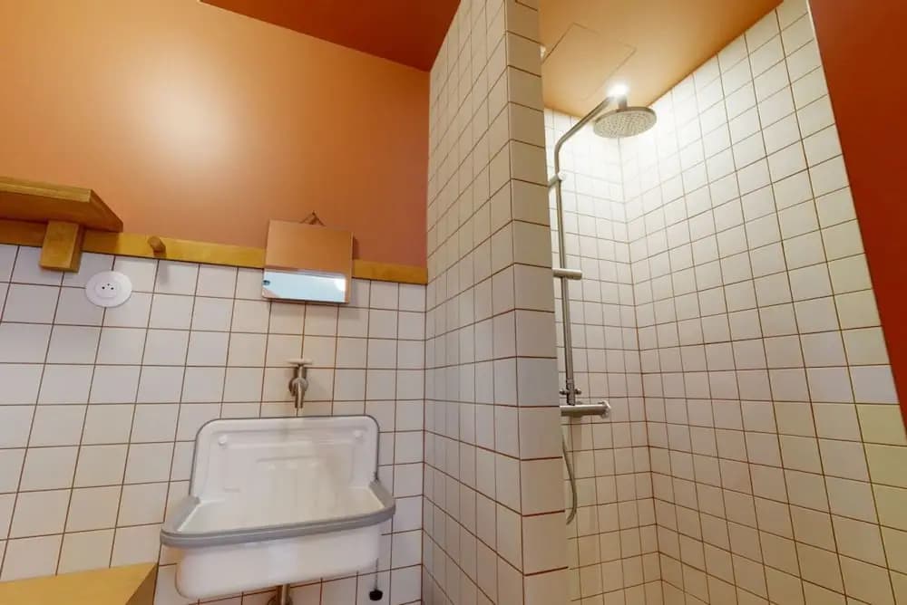 Joivy Delightful 1bed Studio w/ Shared Co-working - photo 13