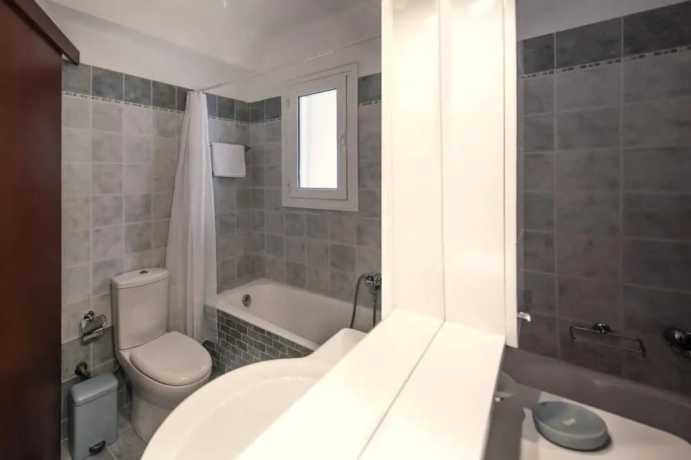 Two Bedroom apt 2' to Acropolis museum - photo 8
