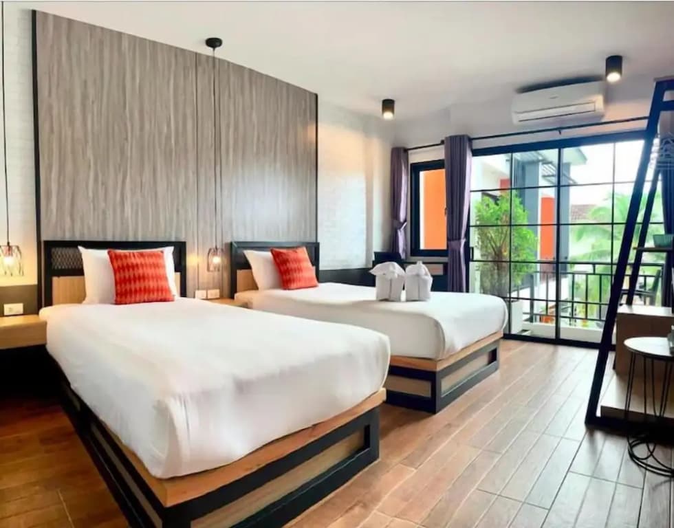 PP Grand Kamala Hotel - photo 5