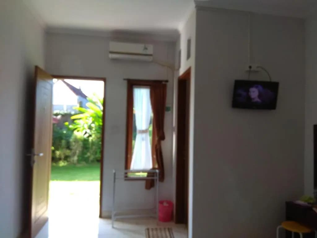 Taman Magendre Homestay - photo 12