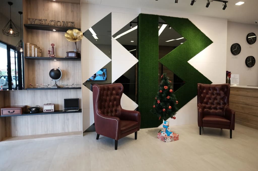 B Lot Hotel - photo 13