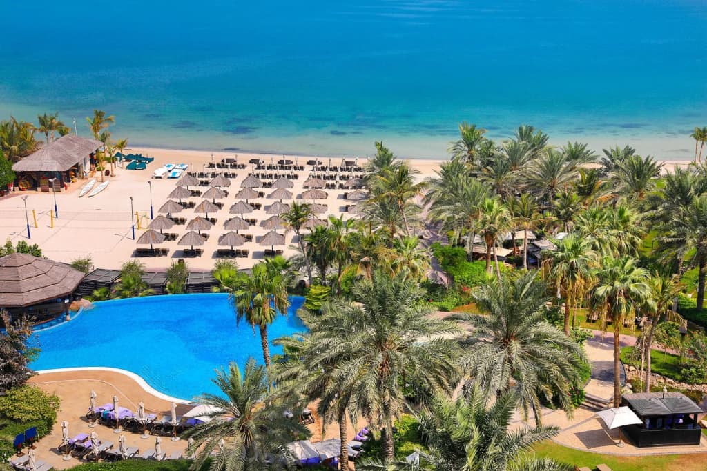 Le Méridien Mina Seyahi Beach Resort & Waterpark - main photo