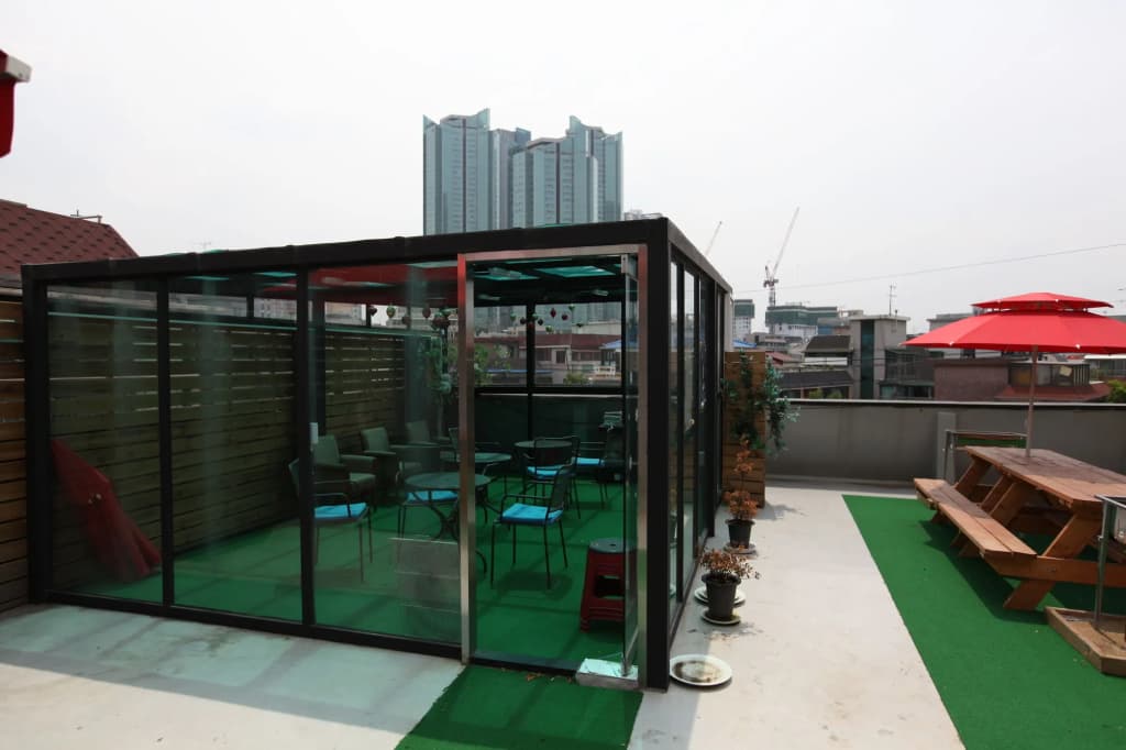 Lombard House - Hostel - photo 12