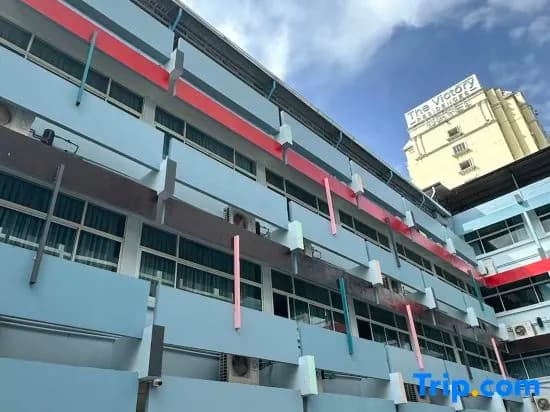 Krungthai Hotel at Rangnam - photo 2