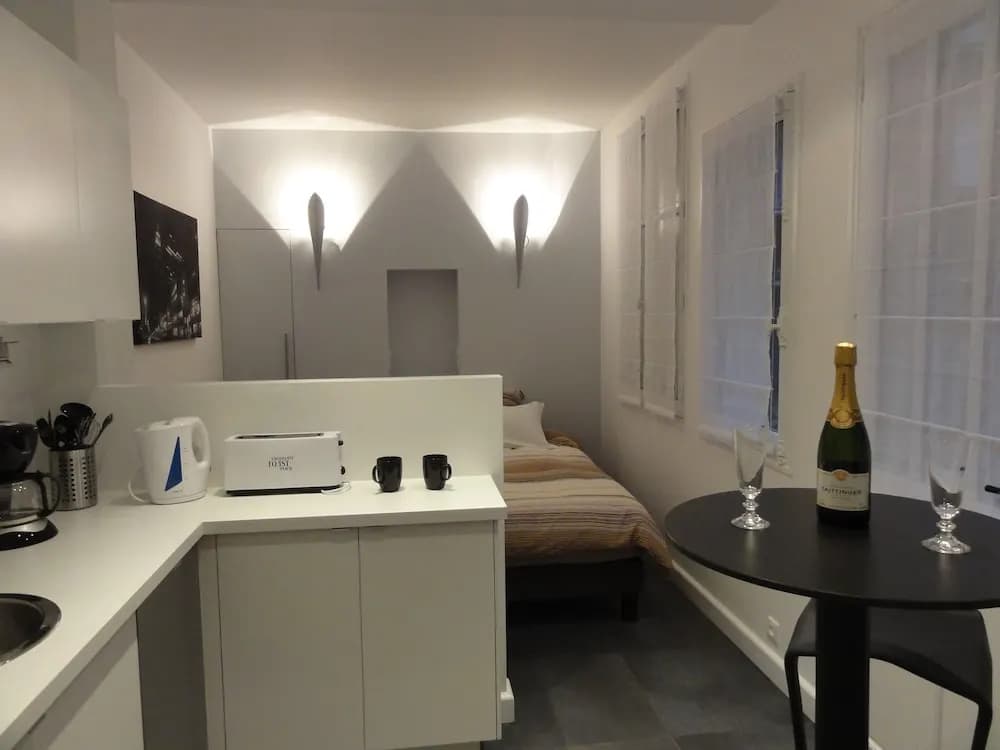 Paris Authentic Appartements Tour Eiffel - photo 21