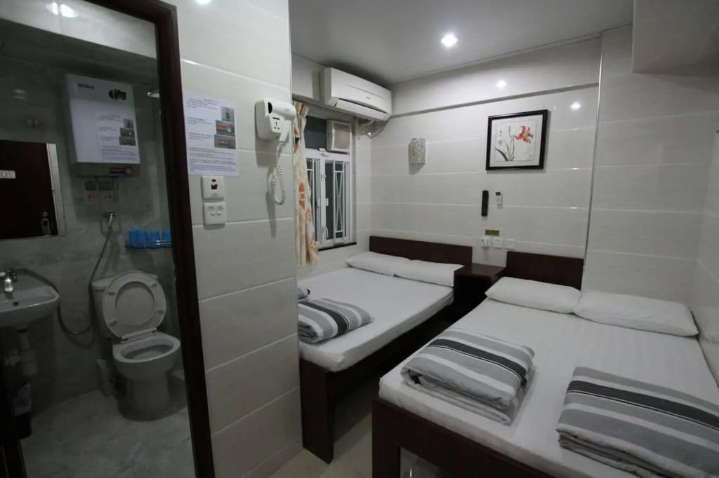 Tai Wah Guest House - photo 8