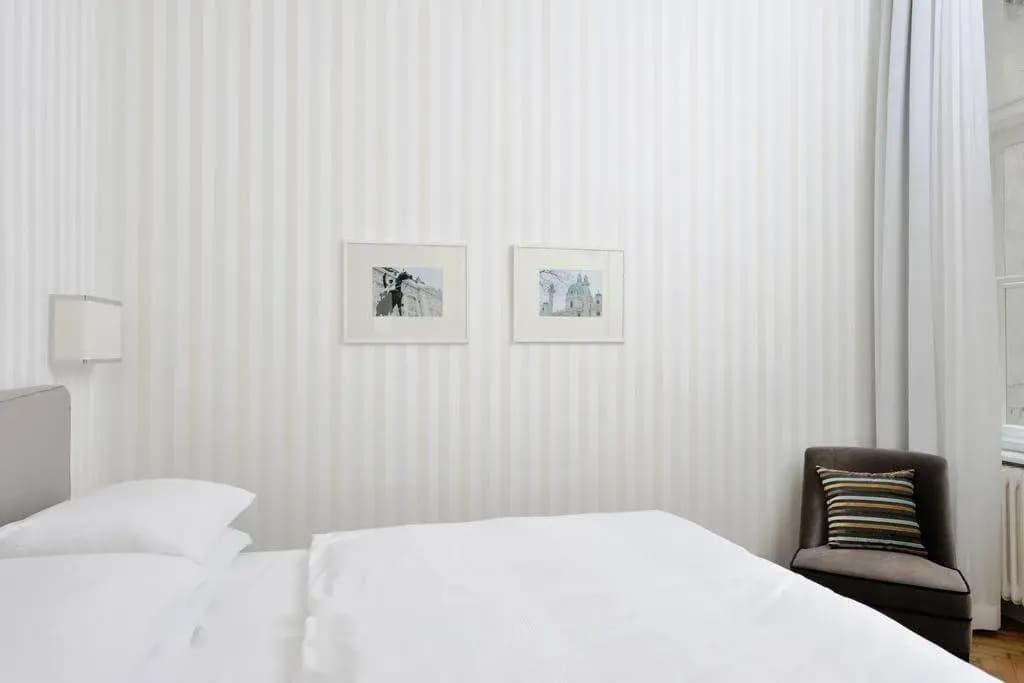 Hotel Kärntnerhof - photo 11