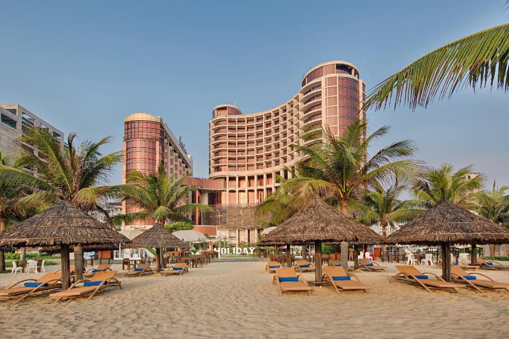 Holiday Beach Hotel Danang - photo 24