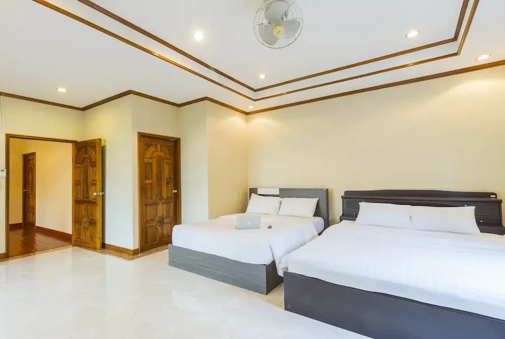 Angel Green Pool Villa Pattaya - photo 1