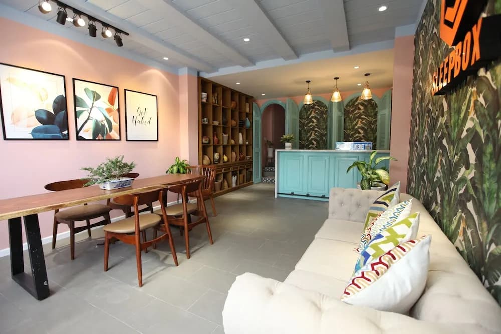 Sleepbox Hostel Phu Quoc - photo 11