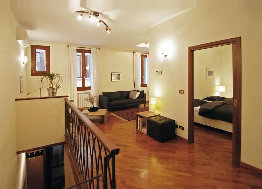 Sarai Apartments - photo 2