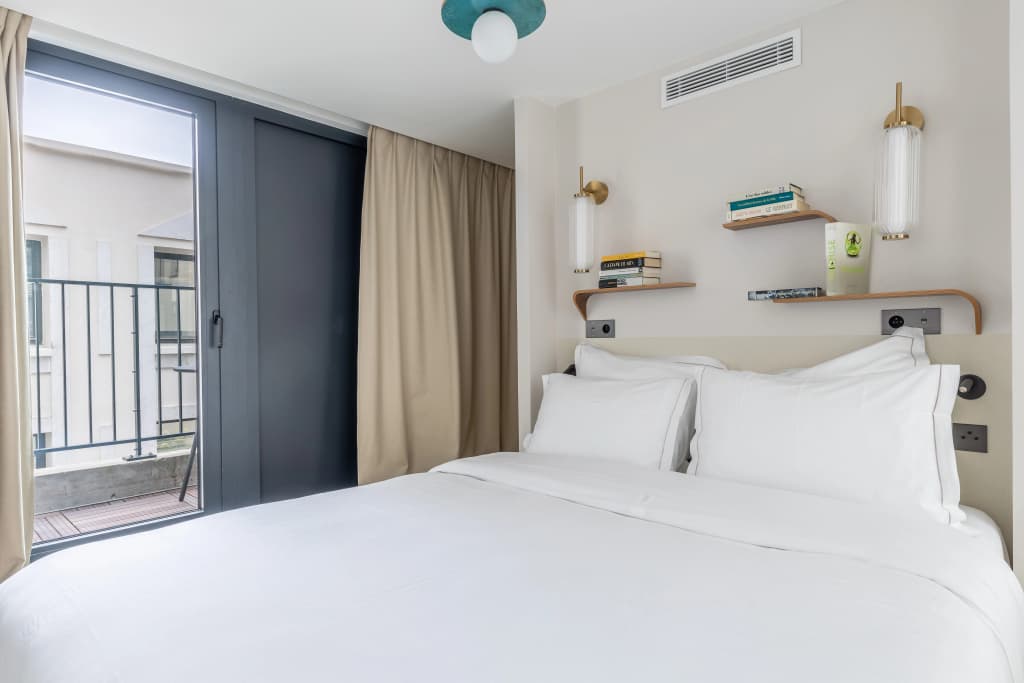Le Pera Hotel - photo 4