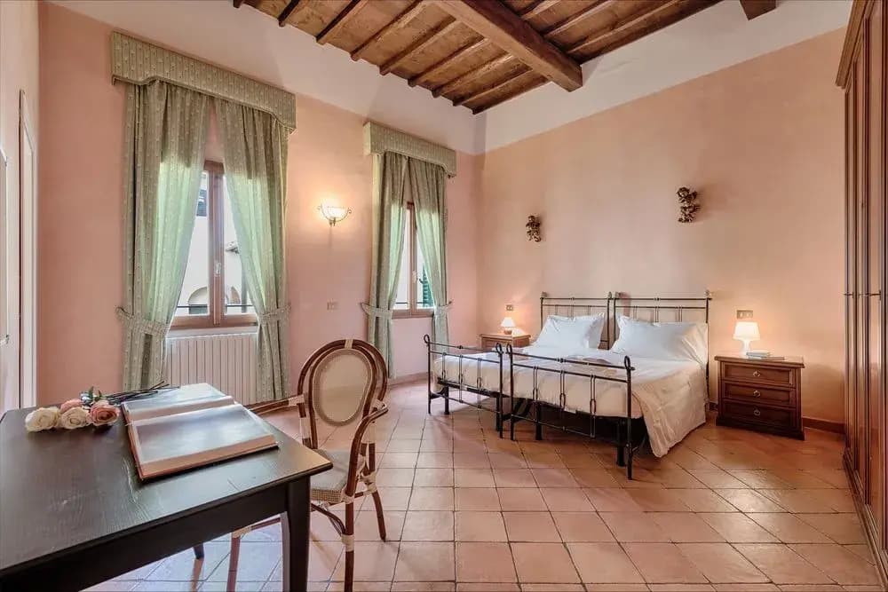 Rosa- Apartment with Terrace in Piazza Strozzi, Duomo - photo 4