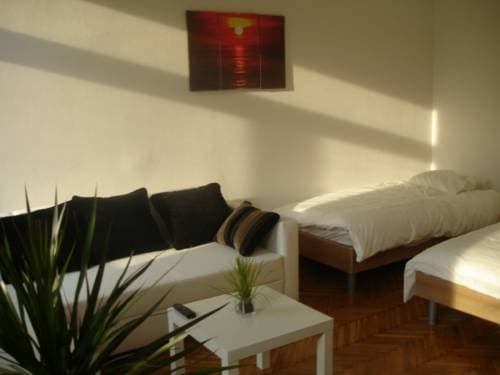 Vienna-Apartment-One Halbgasse - main photo