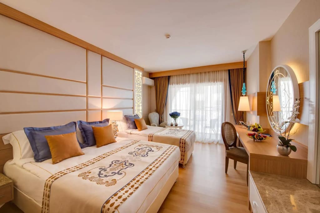 Quattro Beach Spa & Resort Hotel - photo 5