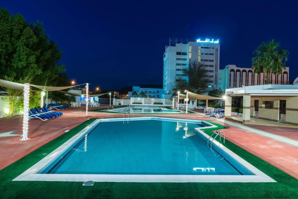 Al Falaj Hotel - photo 15