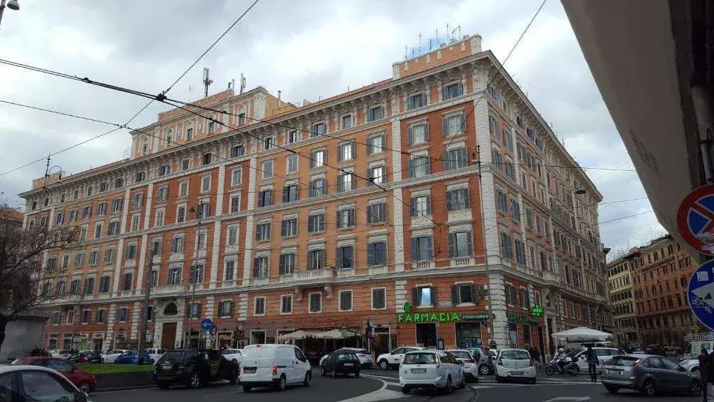 Alice Vatican House - photo 1