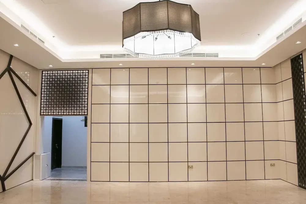 Abraj INN Royal 3 - photo 14