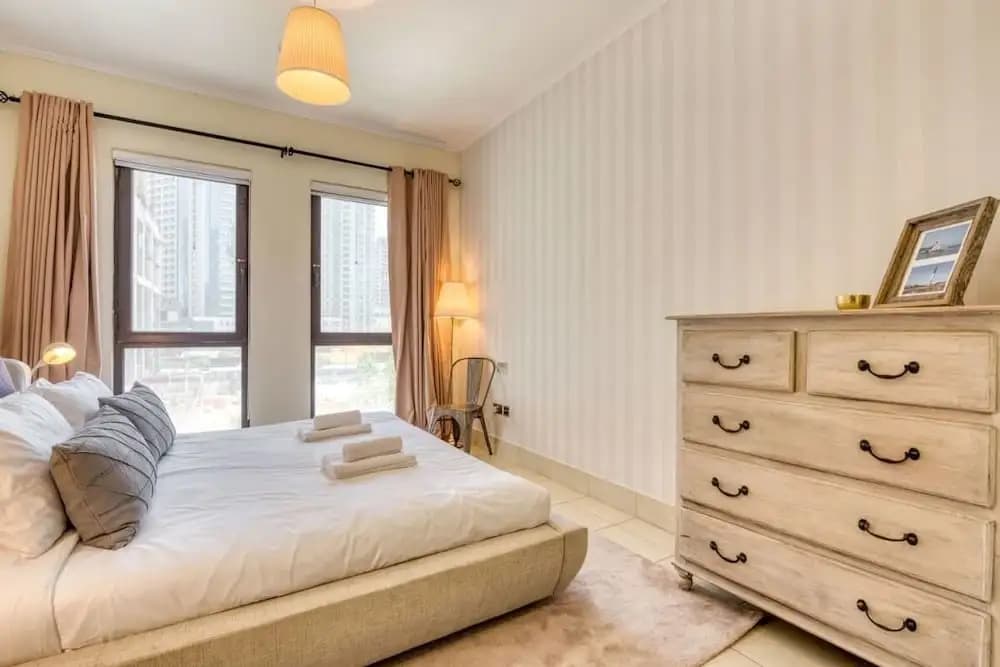 Modern & Stylish Apartment in Downtown - main photo
