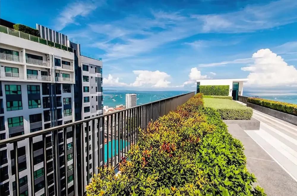 Sea View Large Balcony Condo With Infinity Pool - photo 39