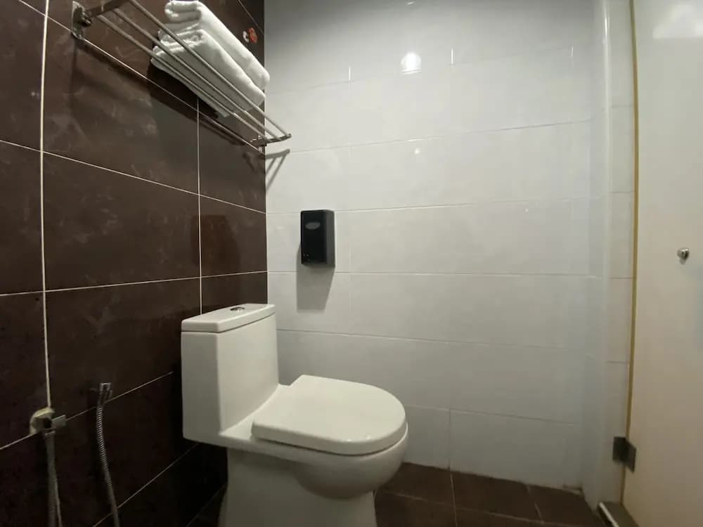 OYO 89752 7 Days Express Hotel - photo 9