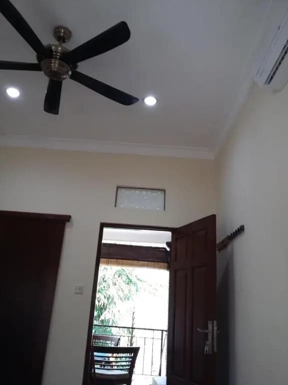 Wahwik's House - photo 2