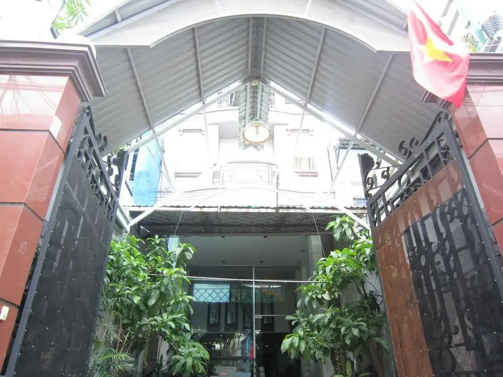 OYO 761 Gia Bao Ngoc - main photo
