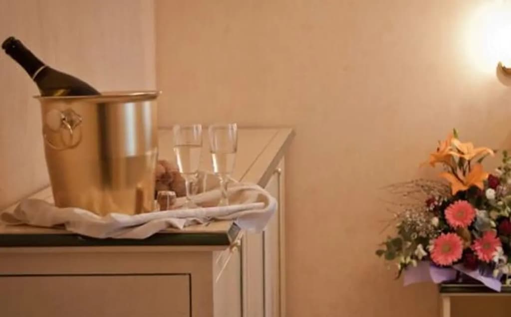 Hotel Atmosphere - photo 10