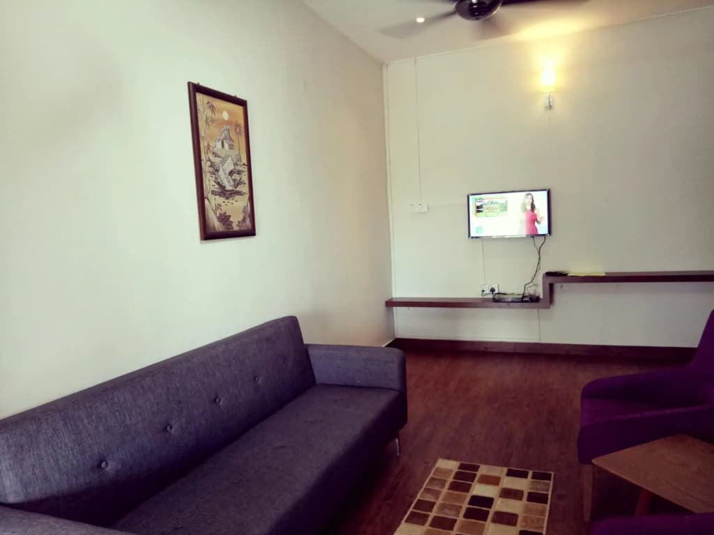 White Lodge Vacation Home - photo 2