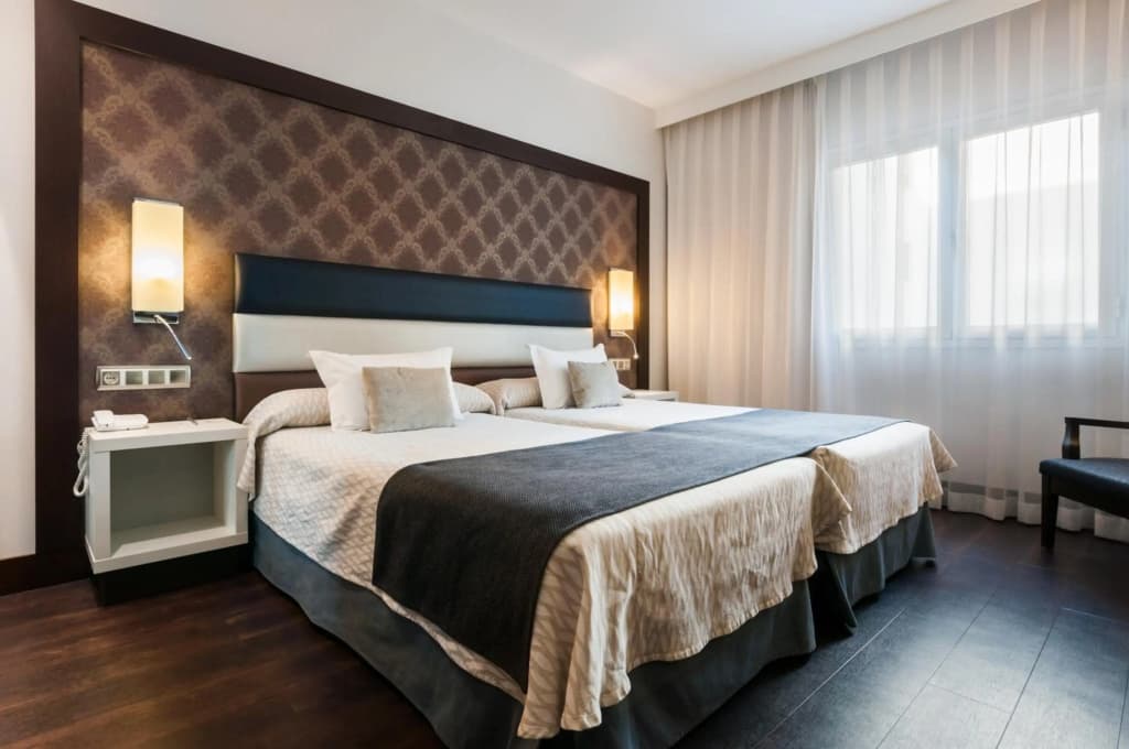 Gran Versalles Hotel - photo 40