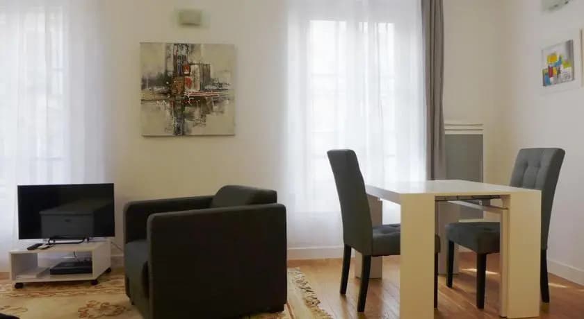Apartment Poncelet - photo 3