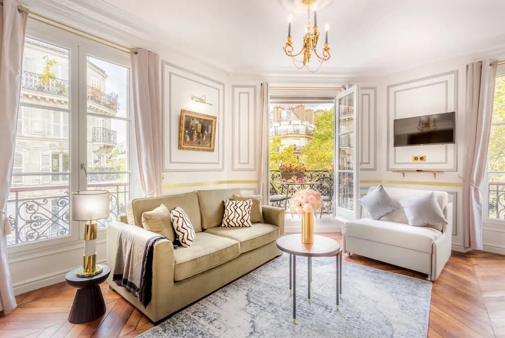 Sunshine 2 bedroom - Luxury at Louvre - photo 5