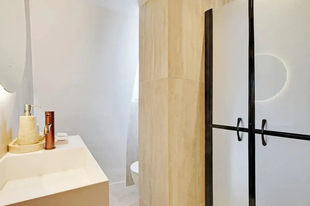 Modern Studio - 2P - AC - Madeleine/saint-lazare - photo 7