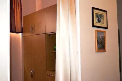 Safehouse Guest House - photo 10