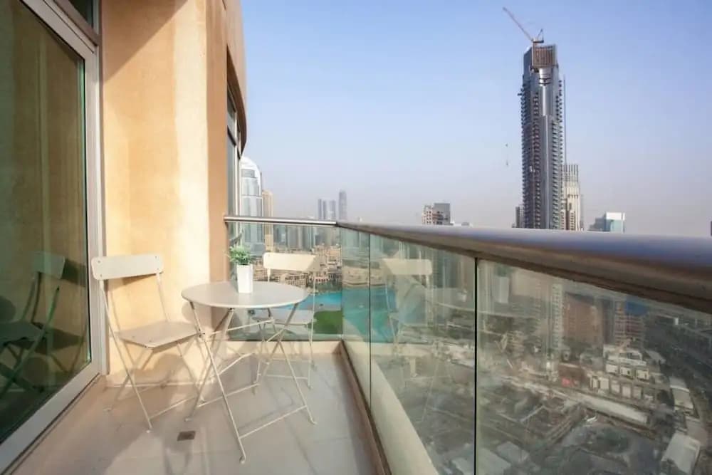 Bright Apartment, Steps Away to Burj Khalifa - photo 7