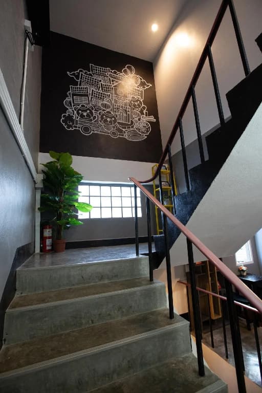 The Z Nite Hostel - photo 23