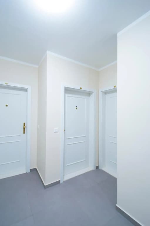 Modern apartment Spanelska - photo 4