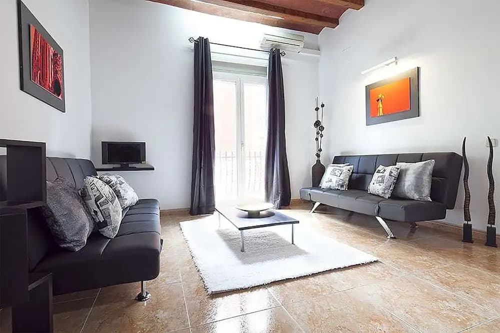 Bhm1-050 Chic And Spacious Apartment - photo 3