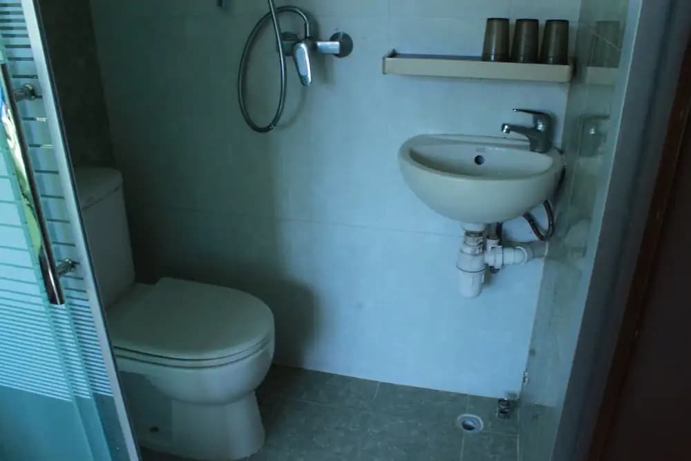 Train Inn - photo 8