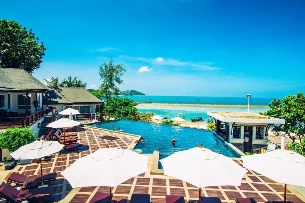 Al's Laemson Resort - photo 23