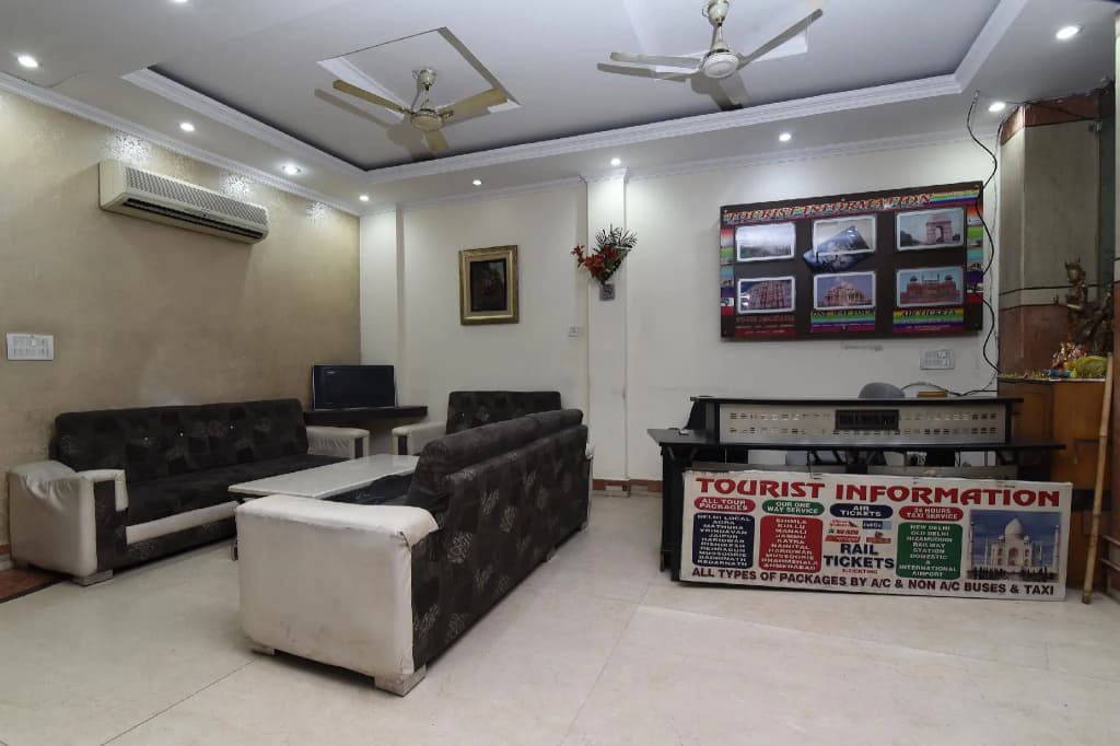 OYO 18829 Ratan Deep - photo 2